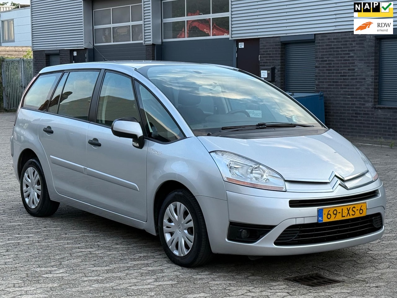 Citroën Grand C4 Picasso - 1.6 VTi Anniversaire 7p. CLIMA CRUISE APK TREKHAAK - AutoWereld.nl