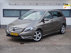 Mercedes-Benz B-klasse - 180 Ambition / NL Auto/ Nieuwstaat/