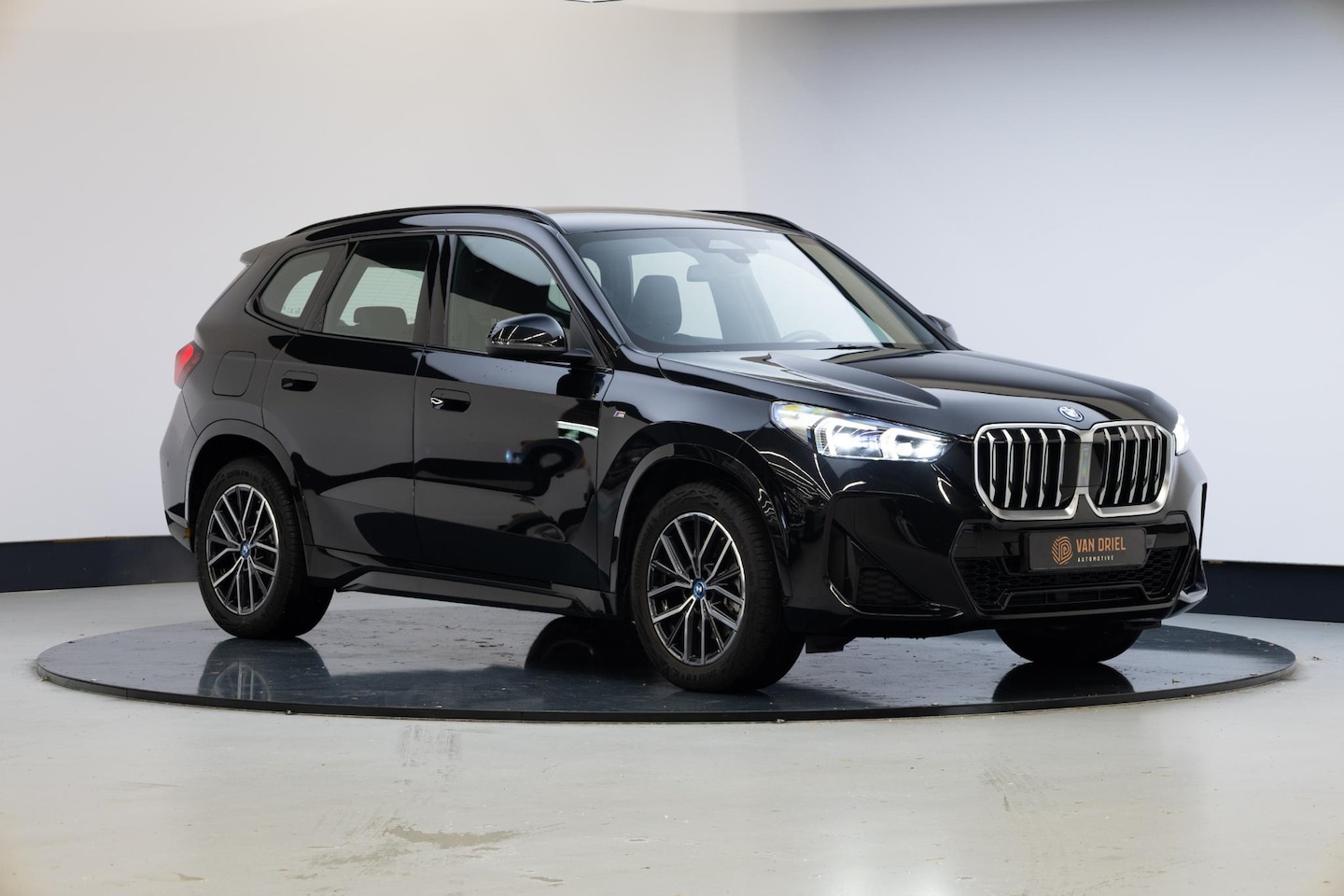 BMW X1 - xDrive25e | M-Sportpakket | Premium-pack | - AutoWereld.nl
