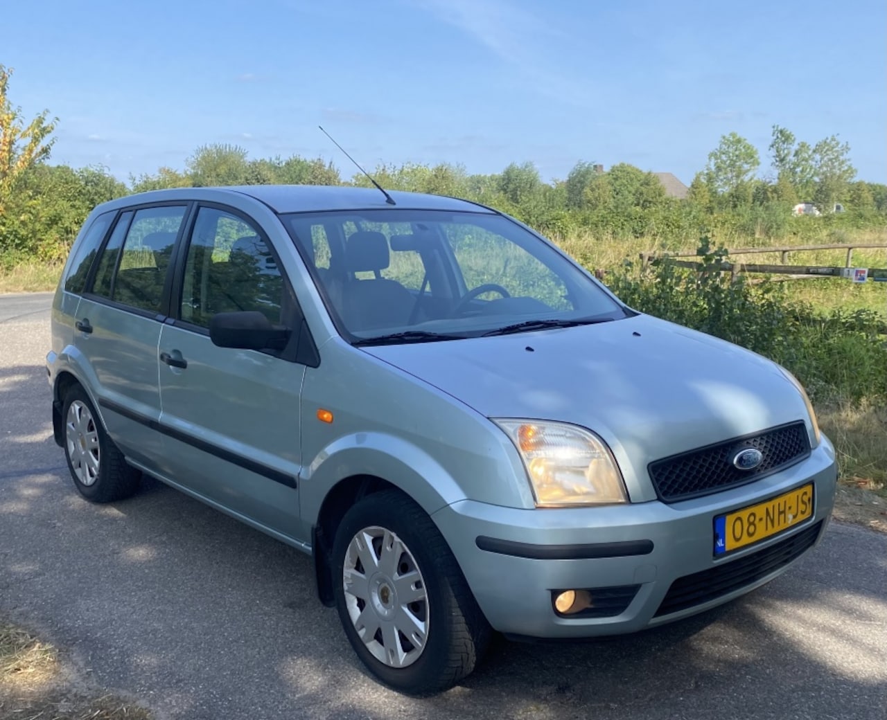 Ford Fusion - 1.4 -16V Trendline - AutoWereld.nl