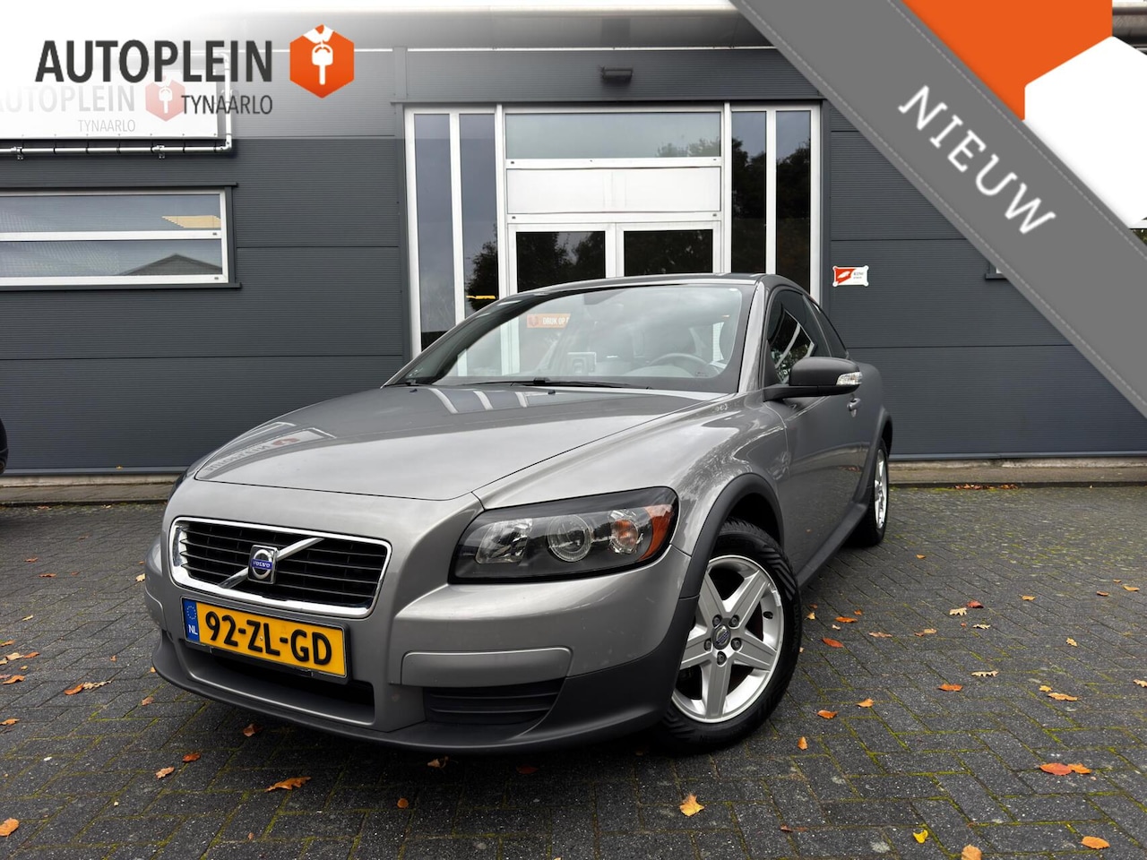 Volvo C30 - 1.8 Summum *Climate*|NL Auto|Schuifdak|Stoelverw.|Cruise|NAP - AutoWereld.nl