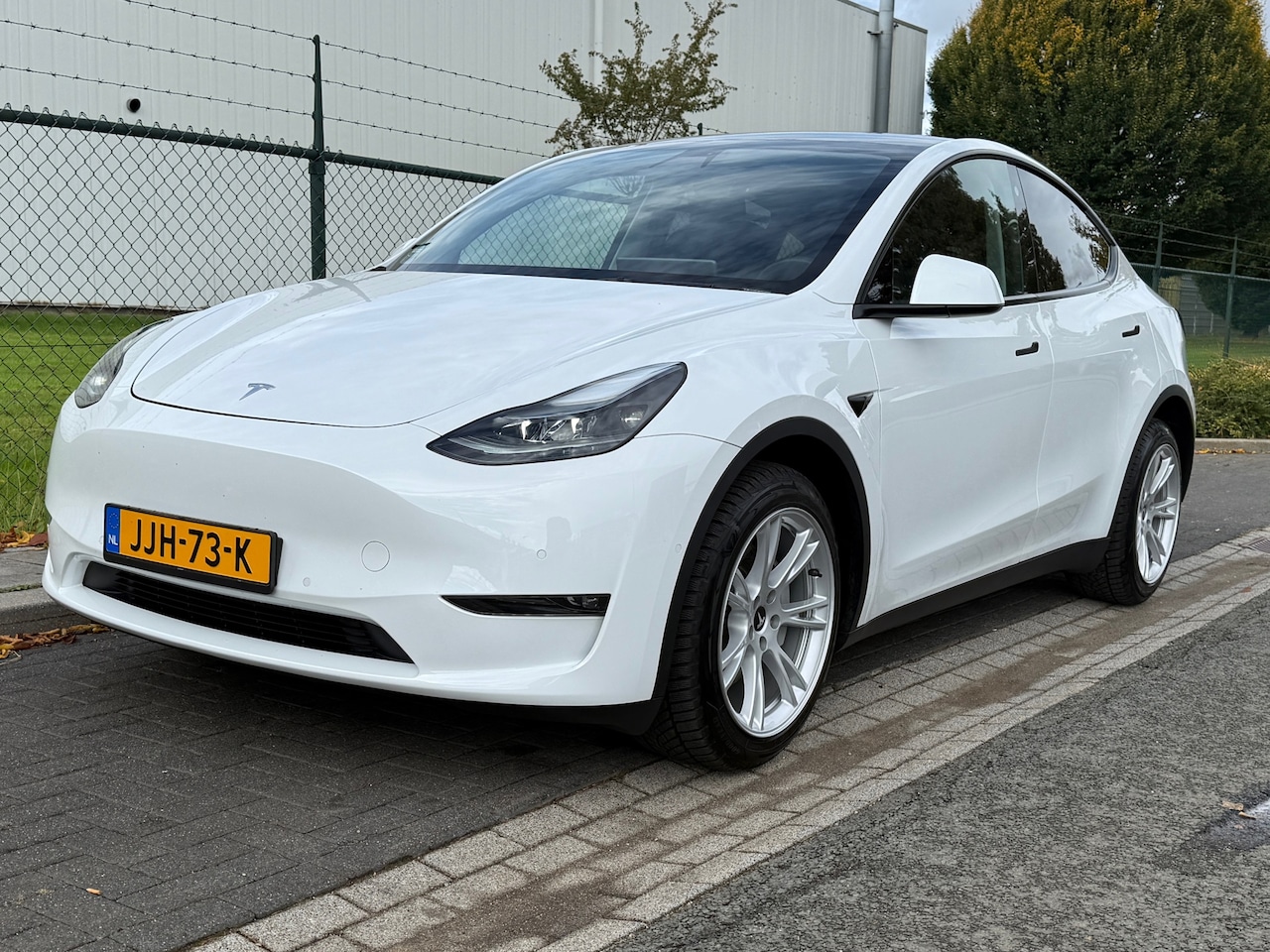 Tesla Model Y - Long Range Dual Motor 75 kWh - AutoWereld.nl