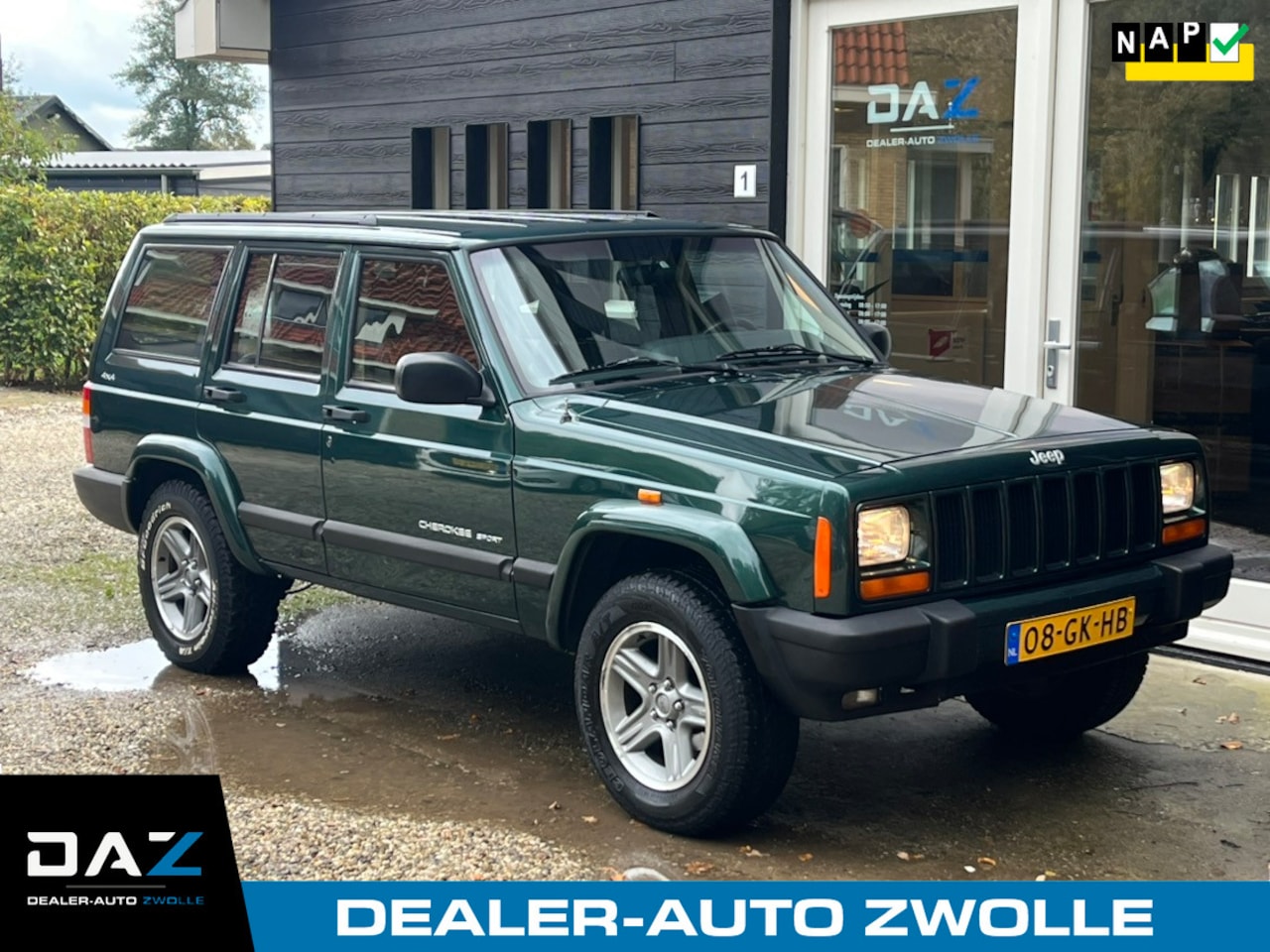 Jeep Cherokee - 4.0i 60th Anniversary Aut/Airco/Leer/Cruise/Youngtimer! - AutoWereld.nl