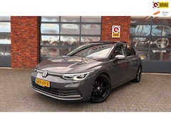 Volkswagen Golf - 1.5 TSI Style |Schuifdak|IQ Light|Virtual Cockpit|Alcantara bekleding