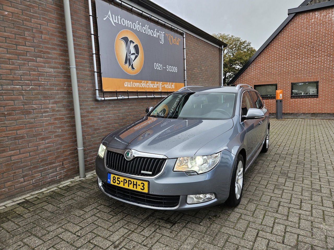 Skoda Superb Combi - 1.6 TDI Greenline Ambition Business Line 1.6 TDI Greenline Ambition Business Line - AutoWereld.nl
