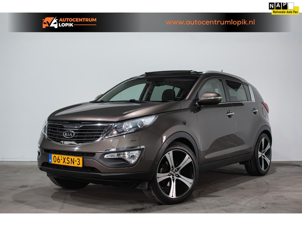Kia Sportage - 2.0 Super Pack *Leder*Pano*Automaat*Trekhaak - AutoWereld.nl