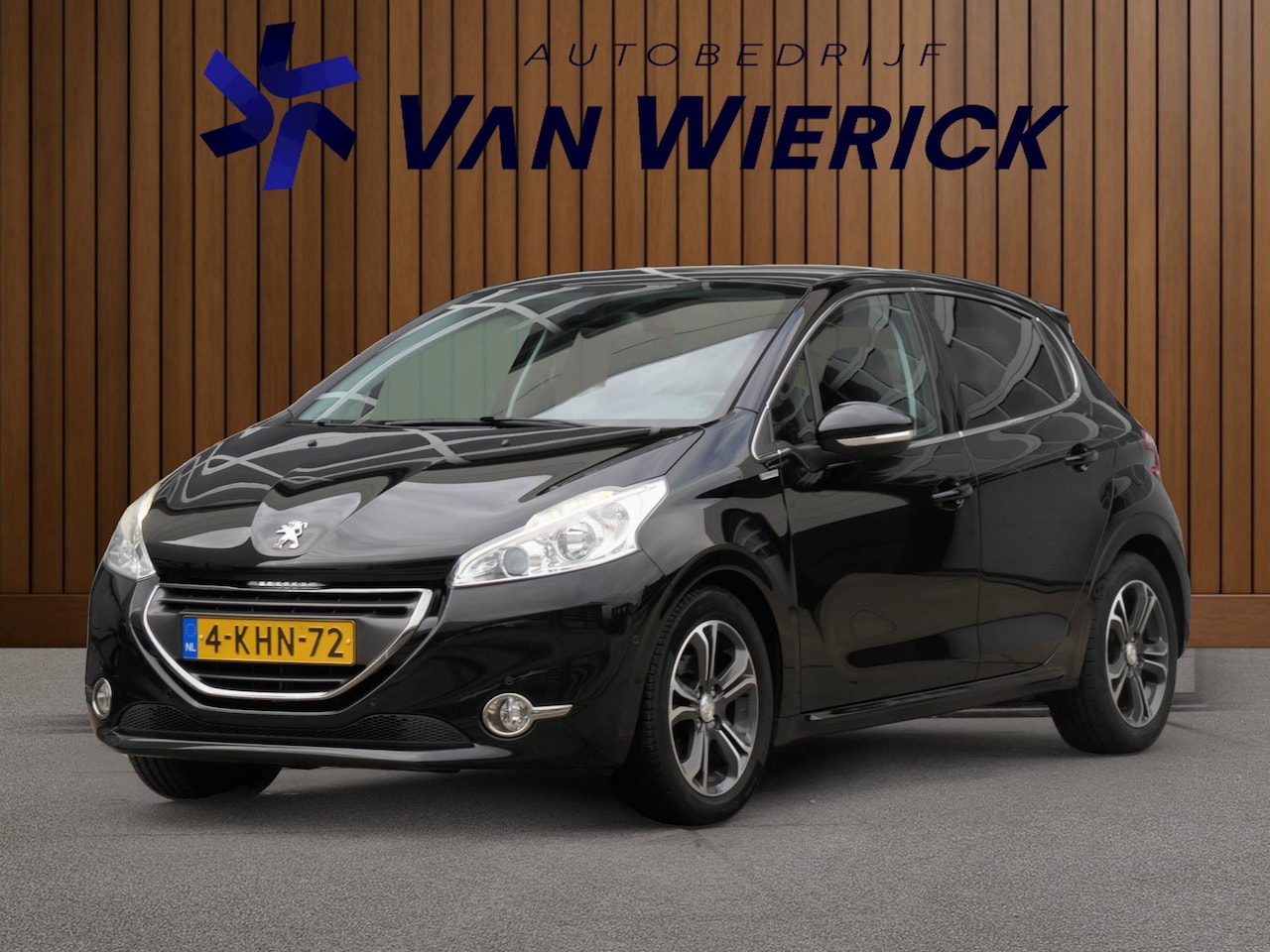 Peugeot 208 - 1.6 VTi Intuïtive 120PK! | Cruise | Bluetooth | Clima | Parkeersensoren - AutoWereld.nl