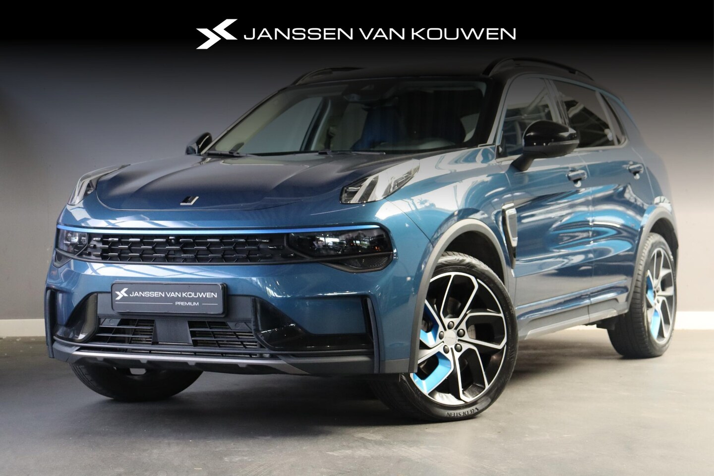 Lynk & Co 01 - 1.5 PHEV Panoramadak Stoelverwarming 360-Camera - AutoWereld.nl