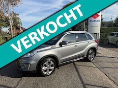 Suzuki Vitara - 1.6 Exclusive // TREKHAAK // Stootlijsten // Navigatie // Prachtige auto // Rijklaarprijs