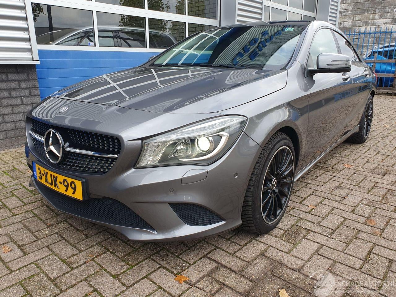 Mercedes-Benz CLA-Klasse - 180 BlueEFF. Ambition 180 BlueEFF. Ambition - AutoWereld.nl