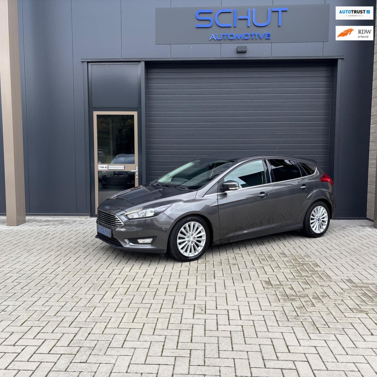 Ford Focus - 125pk Titanium Edition CLIMA | CRUISE CONTROL | NAVI | SYNC | LED | PDC - AutoWereld.nl