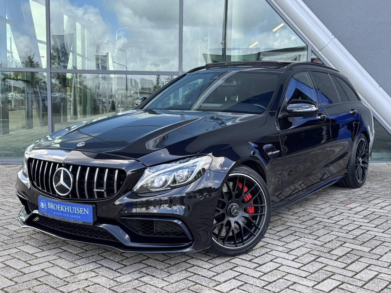 Mercedes-Benz C-klasse Estate - AMG V8 Biturbo 63 S 510pk Panoramadak / 360 Camera / Burmeister - AutoWereld.nl