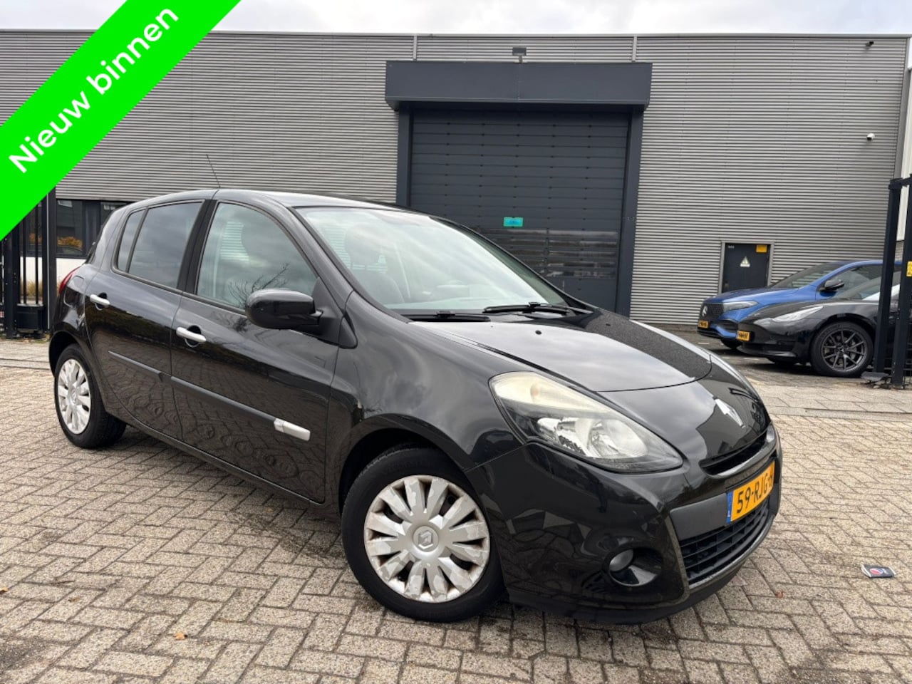 Renault Clio - 1.5 dCi Navigatie|Clima Parisienne 2011 - AutoWereld.nl