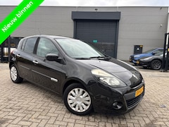 Renault Clio - 1.5 dCi Navigatie|Clima Parisienne 2011