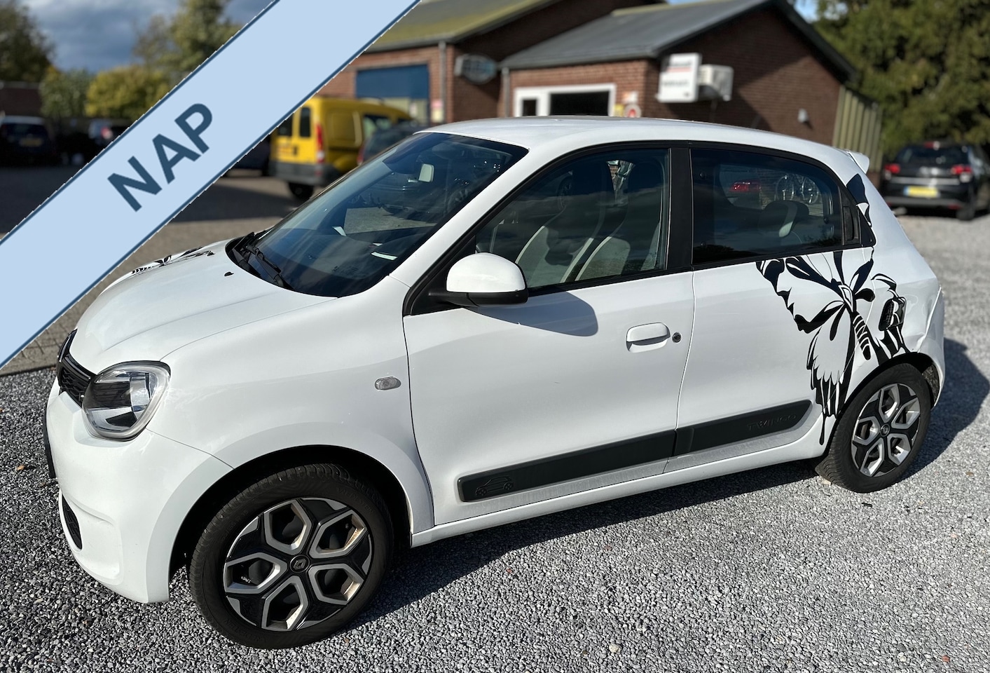 Renault Twingo - 1.0 SCe 75pk - AutoWereld.nl