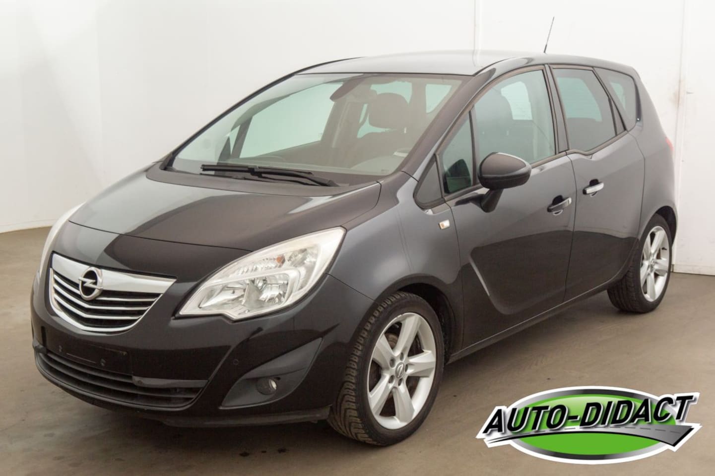 Opel Meriva - 1.4 Cosmo Clima 127.518 km - AutoWereld.nl