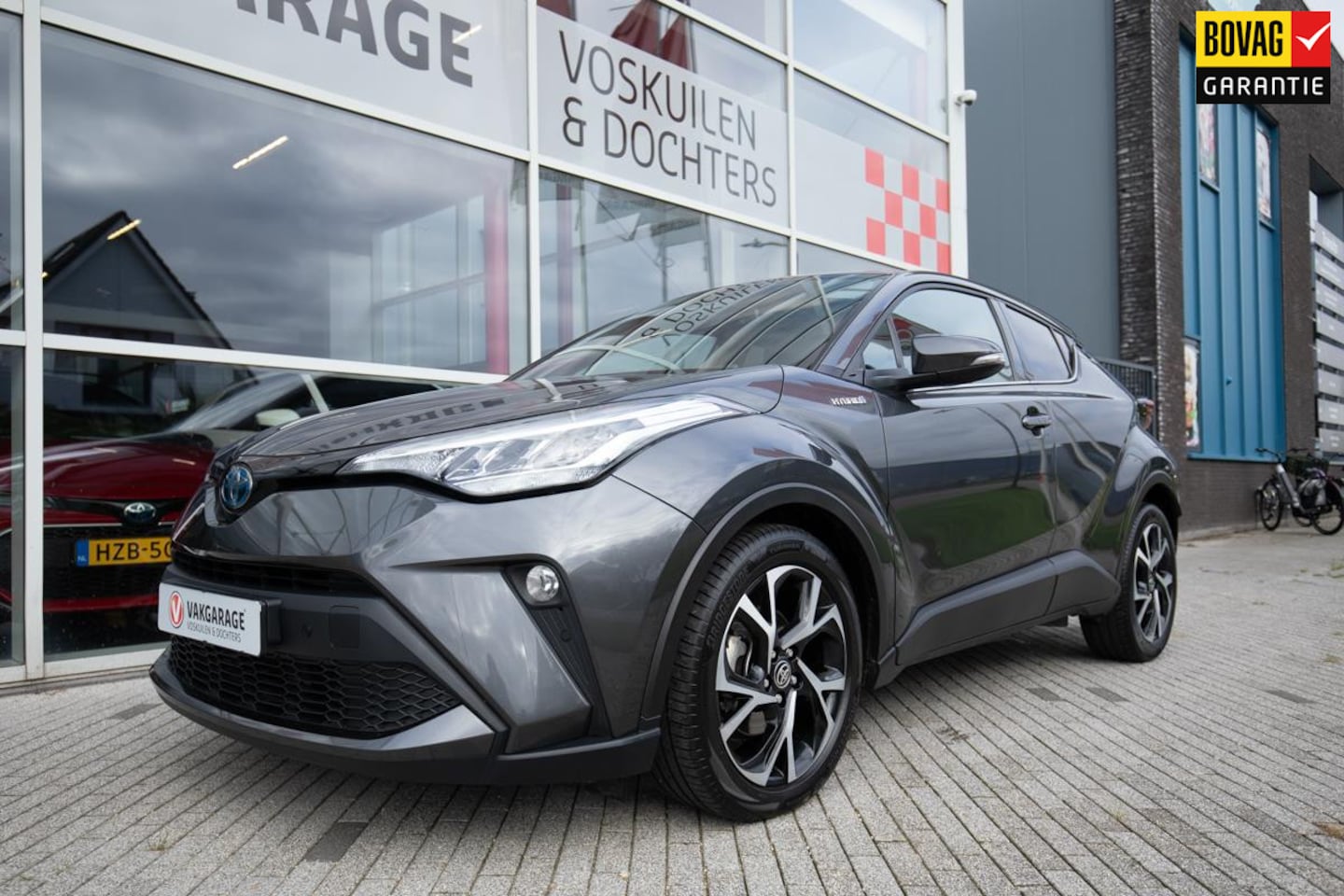Toyota C-HR - 1.8 Hybrid 122 Edition | Navigatie | Camera | Dodehoeksensoren - AutoWereld.nl