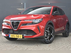 Alfa Romeo Junior - 1.2 Turbo Hybrid Ibrida Speciale 136pk Automaat | Pack Techno | Leder | Massage | Elektr.