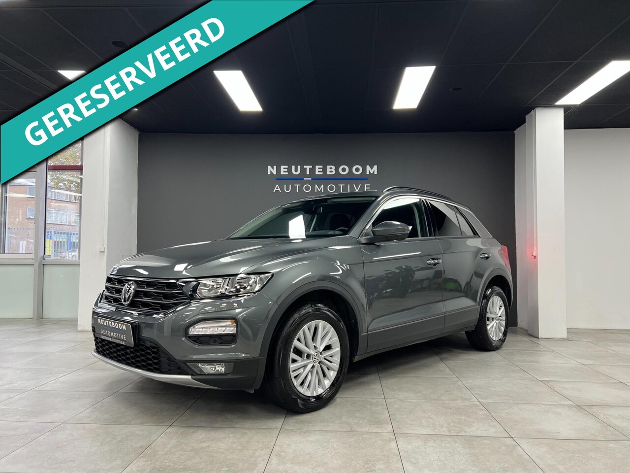 Volkswagen T-Roc - 1.0 TSI | PDC | ACC | Lane assist |CARPLAY| - AutoWereld.nl