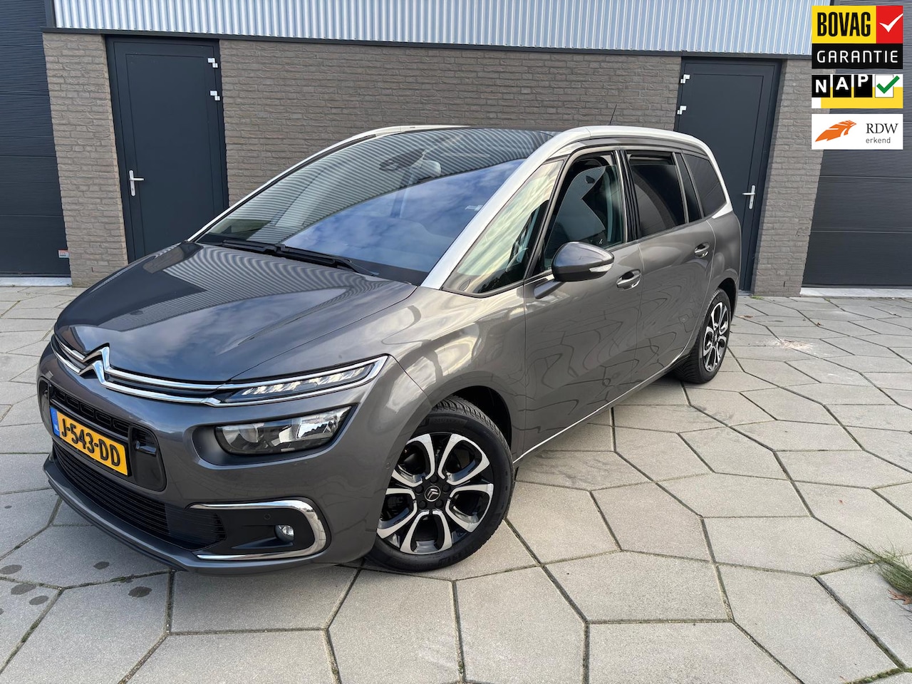 Citroën Grand C4 SpaceTourer - 1.2 P.T. Business | 7-Persoons |All-Season 4x| Pano voorruit|Camera| Dakrails en LED - AutoWereld.nl