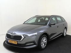 Skoda Octavia Combi - 1.4 TSI iV PHEV Business Edition | Trekhaak | Keyless | Navigatie | Elektrische achterklep