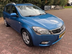 Kia Cee'd - 1.4 CVVT X-ecutive /CLIMA/NIEUWE APK