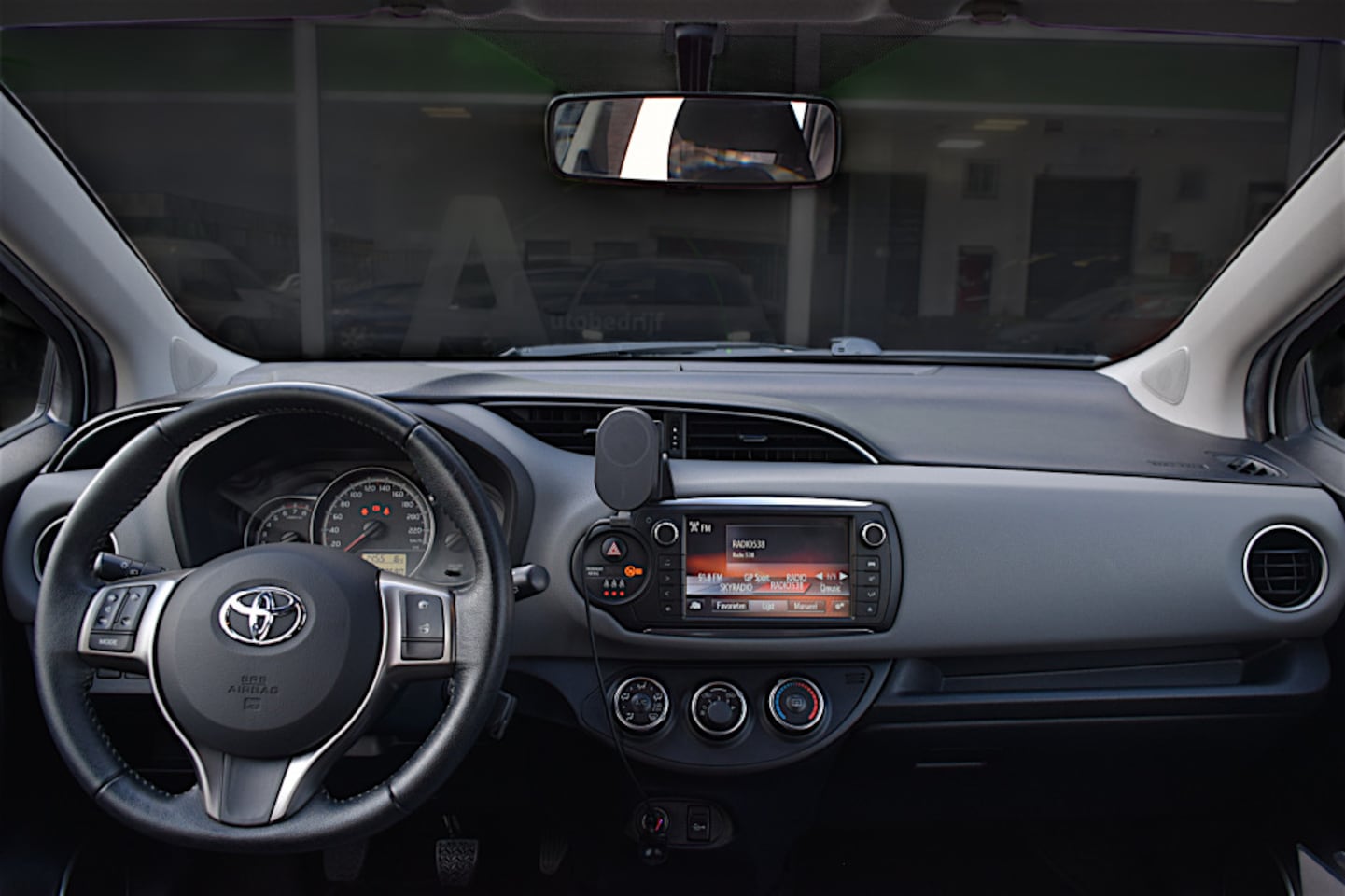 Toyota Yaris - 1.0 VVT-i Aspiration 1.0 VVT-i Aspiration, zeer net, goed onderhouden, Airco, Elek. pakket