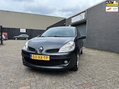 Renault Clio - 1.2-16V Business Line Airco Elek. Pakket LM-Wielen Trekhaak APK NAP