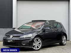 Volkswagen Golf - 1.5 TSI Highline Business R | Apple Carplay | Panoramadak | ACC