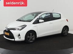 Toyota Yaris - 1.5 Hybrid Aspiration | Camera | Cruise control | Half leder | Bluetooth | Climate control