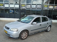 Opel Astra - 1.6-16V Edition