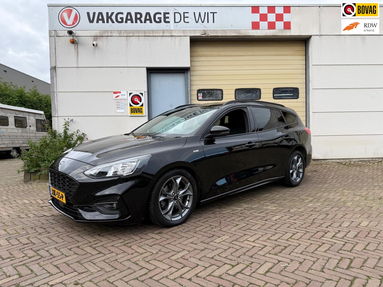 Ford Focus Wagon - 1.0 EcoBoost Hybrid ST Line Business 1.0 EcoBoost Hybrid ST Line Business - AutoWereld.nl