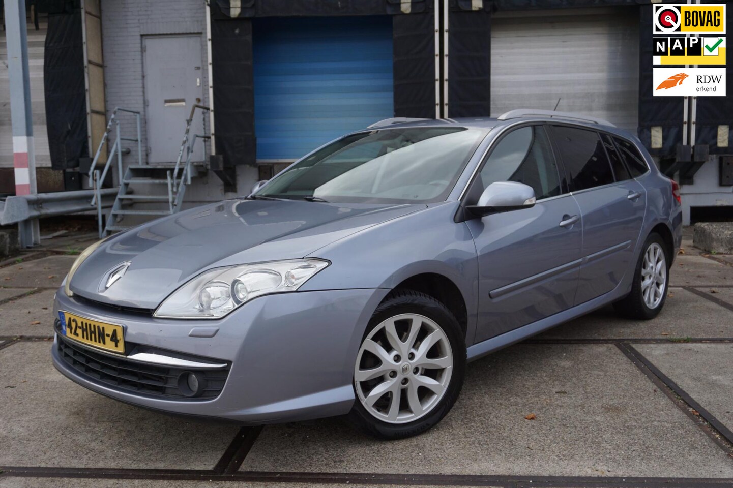 Renault Laguna Estate - 2.0 16V Dynamque 2.0 16V Dynamque - AutoWereld.nl