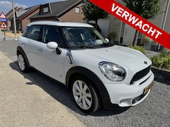 MINI Countryman - 1.6 Cooper S 184pk ALL4 Panoramadak SportLeder Xenon/Led 18" Pdc