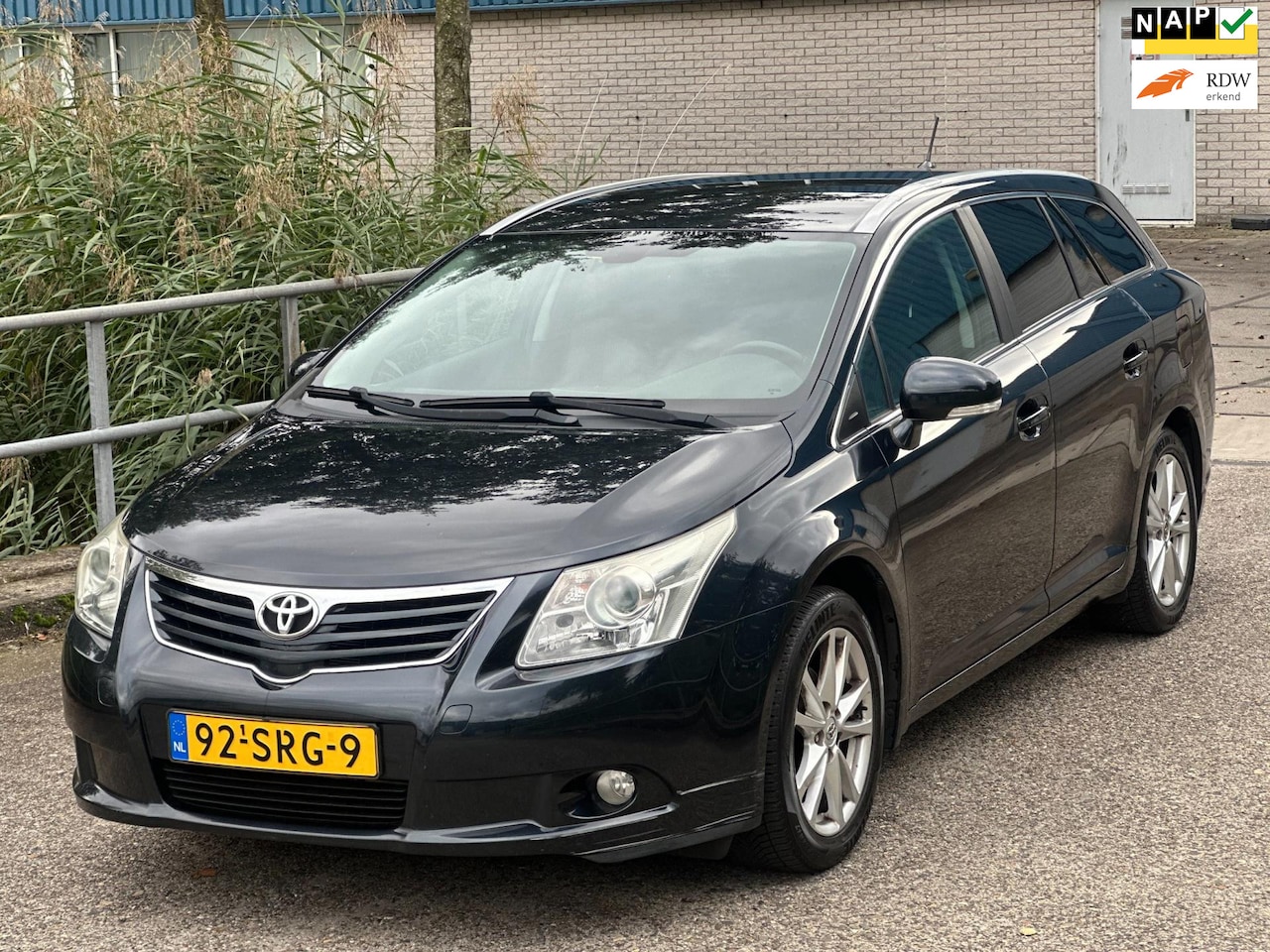 Toyota Avensis Wagon - 1.8 VVTi Business!2011!Camera!Navi!LM. velgen! - AutoWereld.nl
