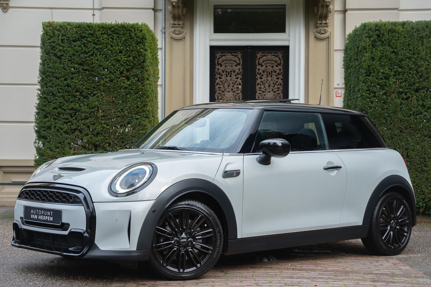 MINI Cooper S - 2.0 Classic PANO | H&K | LEDER | HUD | ACC | FULL OPTION - AutoWereld.nl