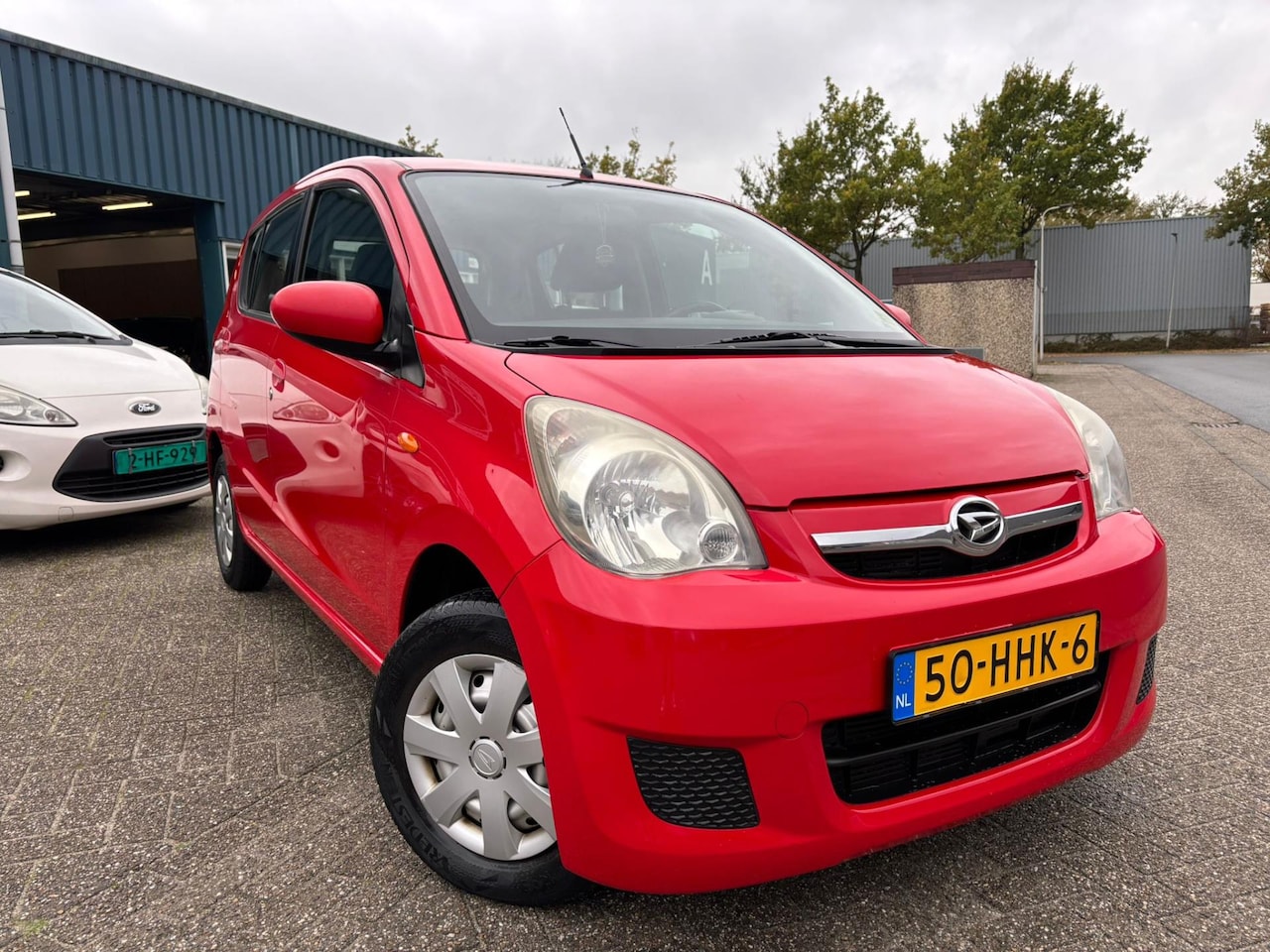 Daihatsu Cuore - 1.0 Premium 5 Deurs | EL RAMEN | NAP | APK |RADIO | - AutoWereld.nl