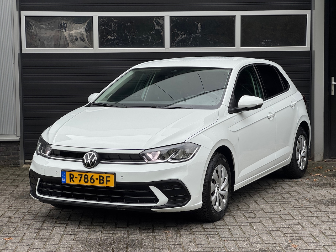 Volkswagen Polo - 1.0 TSI Go Carplay, Adaptive Cruise, Stoelverwarming, Dode Hoek, - AutoWereld.nl