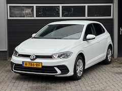 Volkswagen Polo - 1.0 TSI Go Carplay, Adaptive Cruise, Stoelverwarming, Dode Hoek,