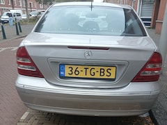 Mercedes-Benz C-klasse - 180 Elegance