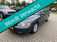 Volvo V70 - 2.4 Edition II 140pk Clima Leder Trekhaak 1800kg. Historie