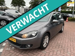 Volkswagen Golf - 1.2 TSI Highline BlueMotion 1e eig climat cruise etc