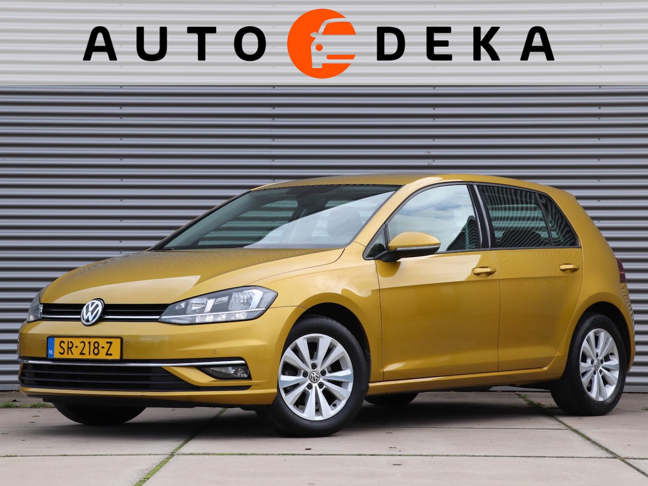 Volkswagen Golf - 1.0 TSI Comfortline Business *Virtual Cockpit*Stoelverw.* - AutoWereld.nl
