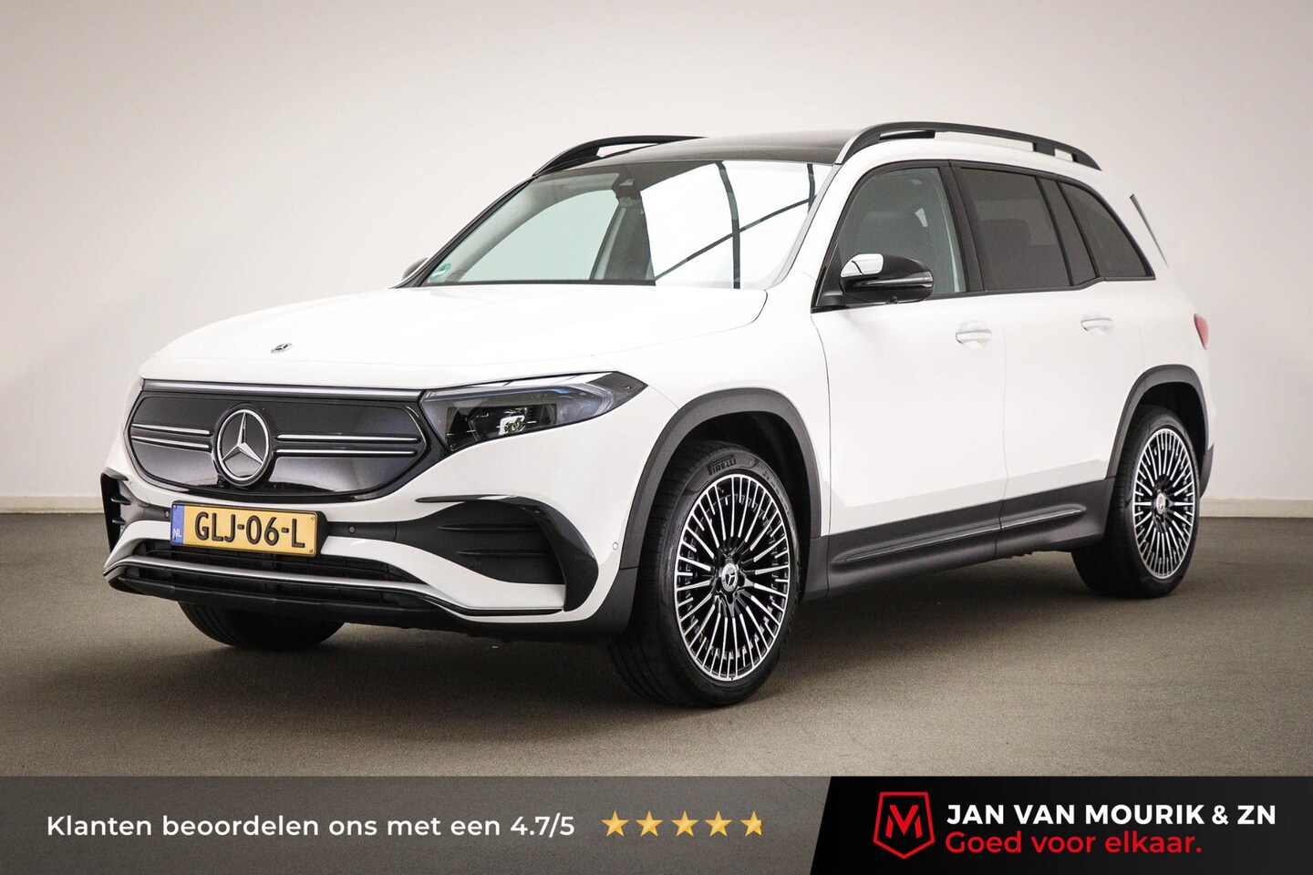 Mercedes-Benz EQB - 350 4MATIC AMG Line 7p. 67 kWh | PANORAMADAK | BURMESTER | DAB | APPLE | 360 CAMERA | 20" - AutoWereld.nl