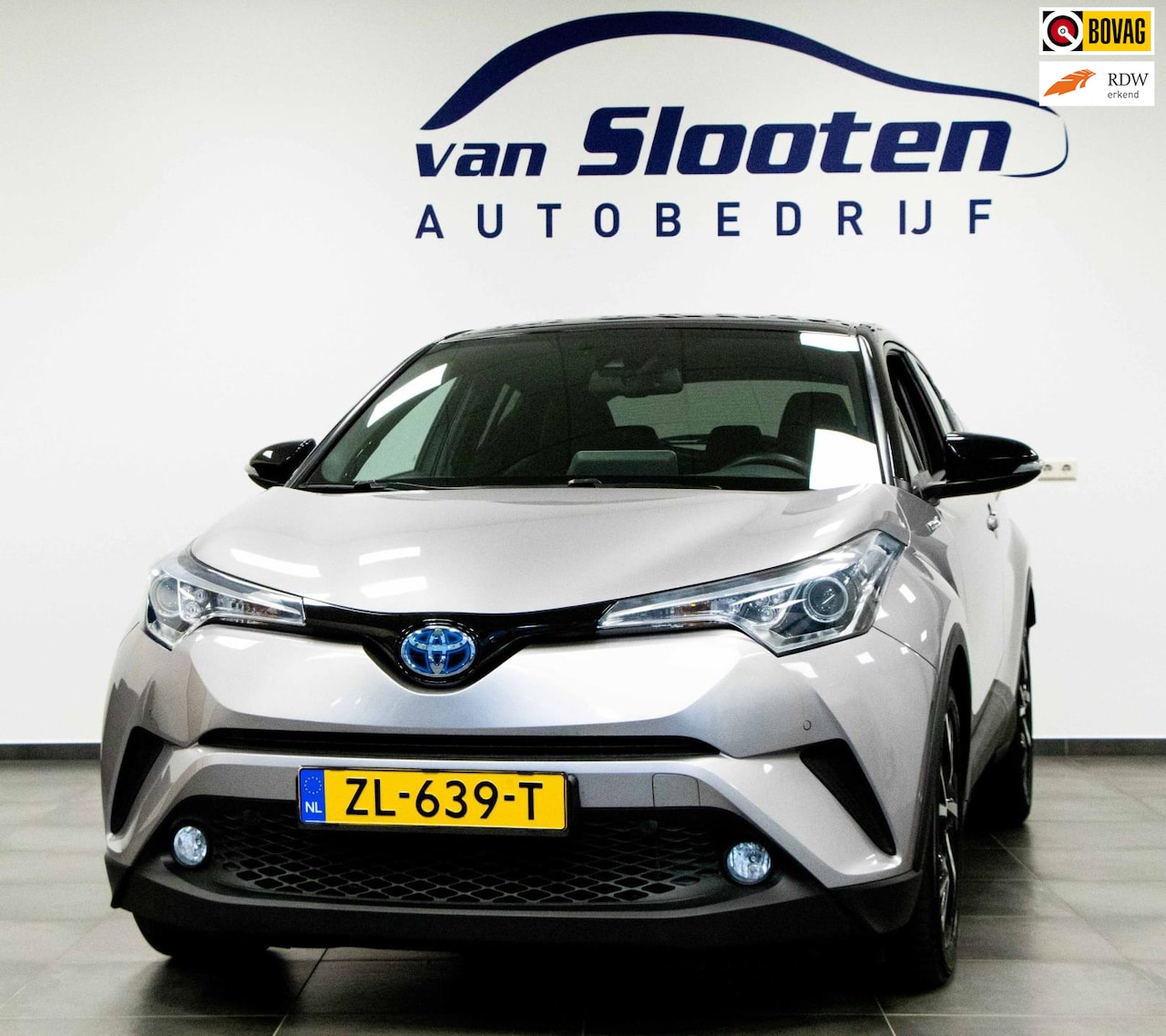 Toyota C-HR - 1.8 Hybrid Style| Navi|Camera| Adaptive Cruise| Automaat| Lederen bekleding| Led| DAB - AutoWereld.nl