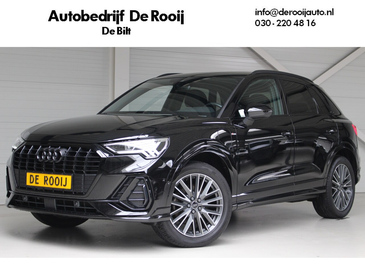 Audi Q3 - 45 TFSIe S-Line Blackstyle 245PK MMI Plus | Led koplampen | Led achterlichten | E. stoelve - AutoWereld.nl