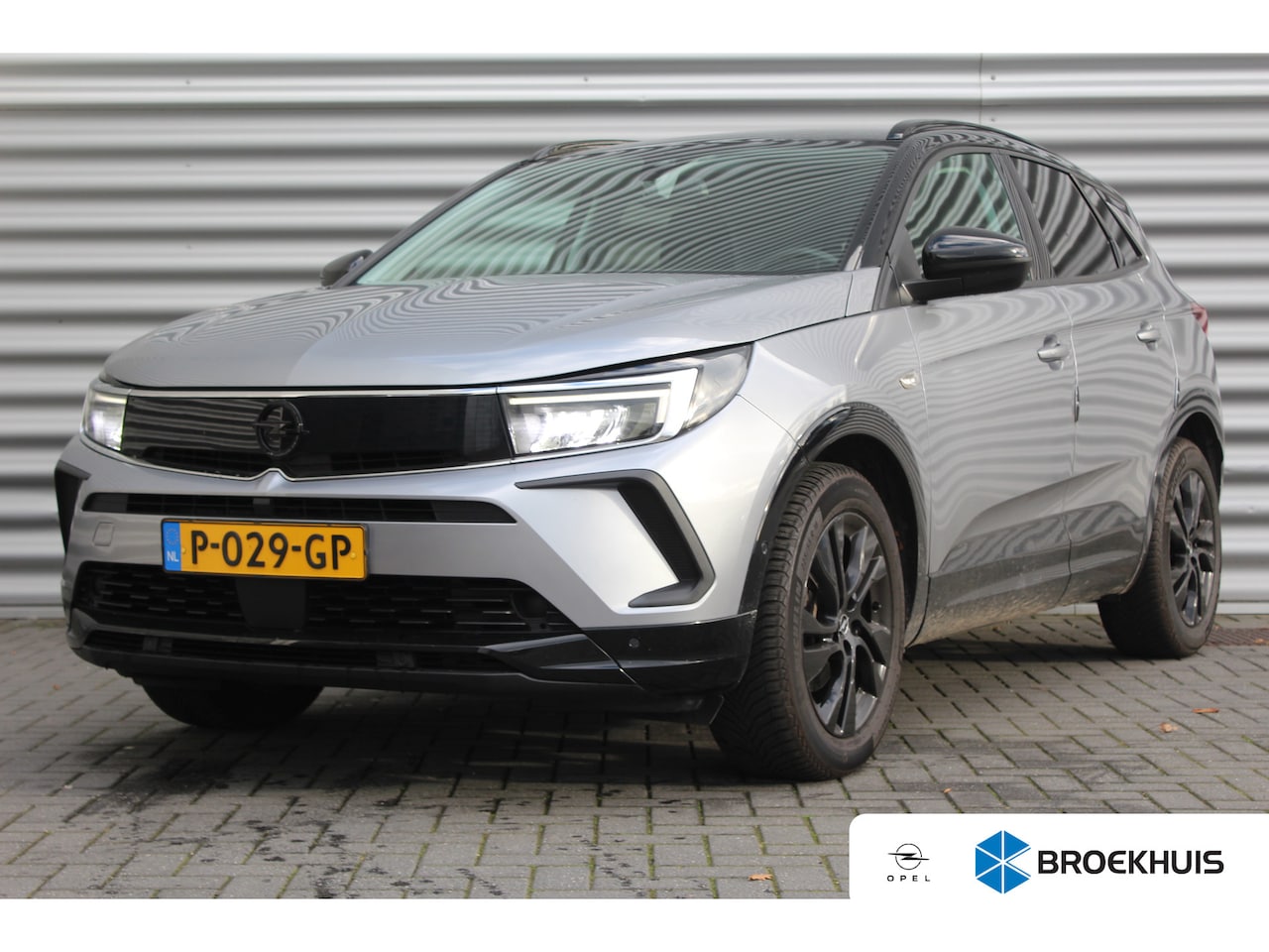 Opel Grandland - 1.2 TURBO 130PK LEVEL 4 GS-LINE / NAVI / LEDER / CLIMA / LED / PDC / AGR / 18" LMV / BLACK - AutoWereld.nl