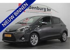 Toyota Yaris - 1.5 Full Hybrid Dynamic - Automaat - Navi / Camera / Bluetooth / Cruise
