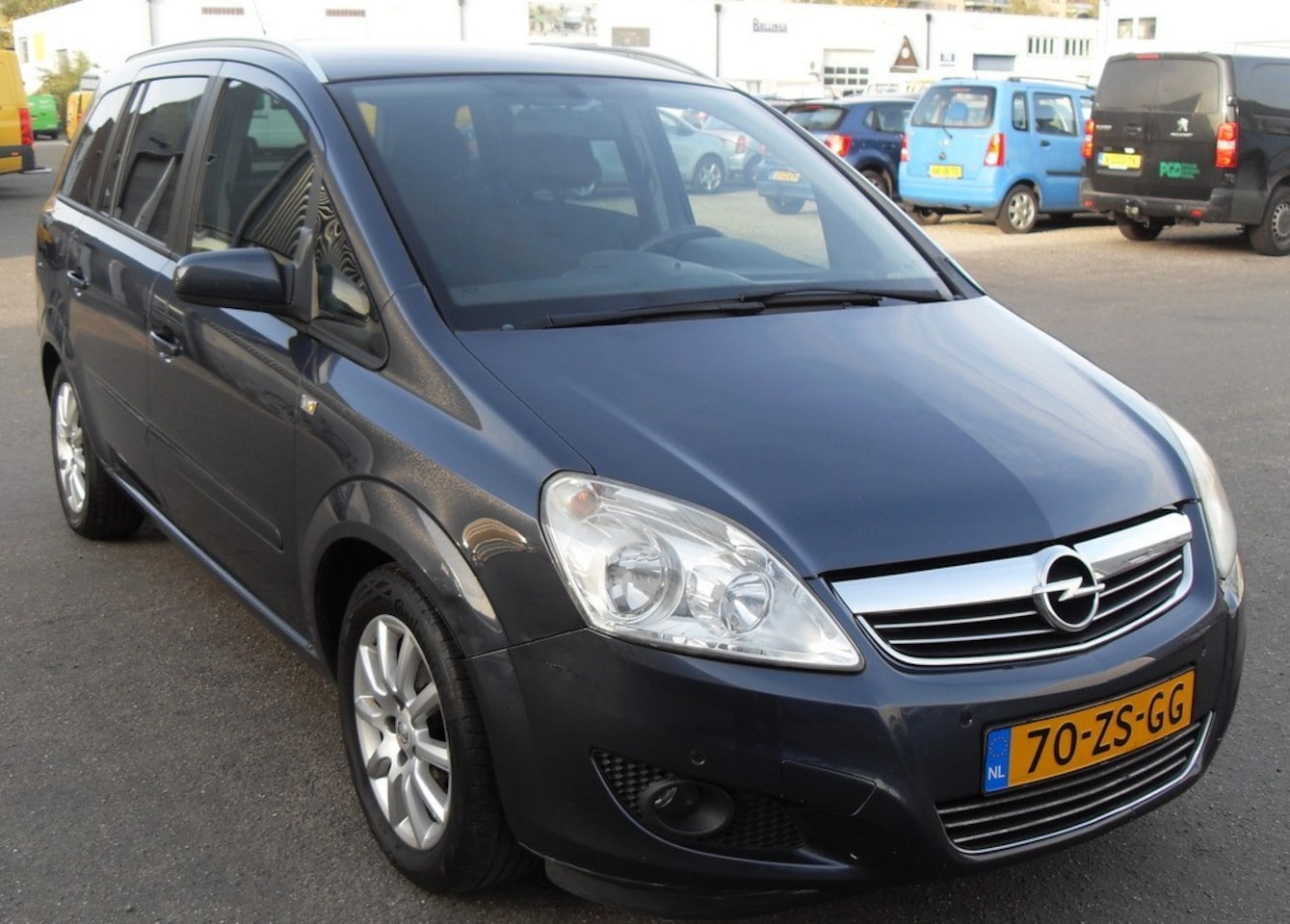 Opel Zafira - 1.8 tempatation airco 7 persoons - AutoWereld.nl