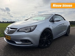 Opel Cascada - 1.6 TURBO COSMO / AUTOMAAT / ZEER VOLL / NETTE STAAT